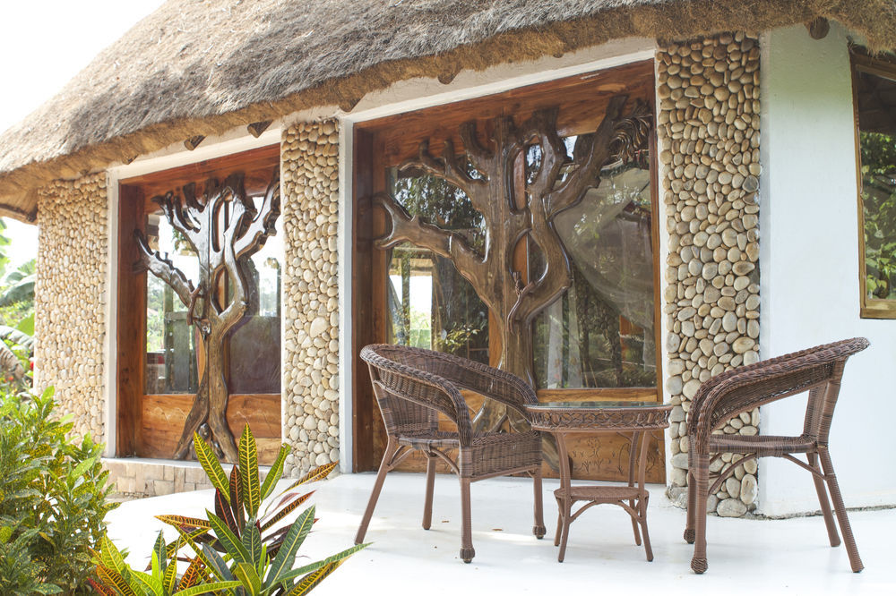 Malakai Eco Lodge Kajansi Exterior photo