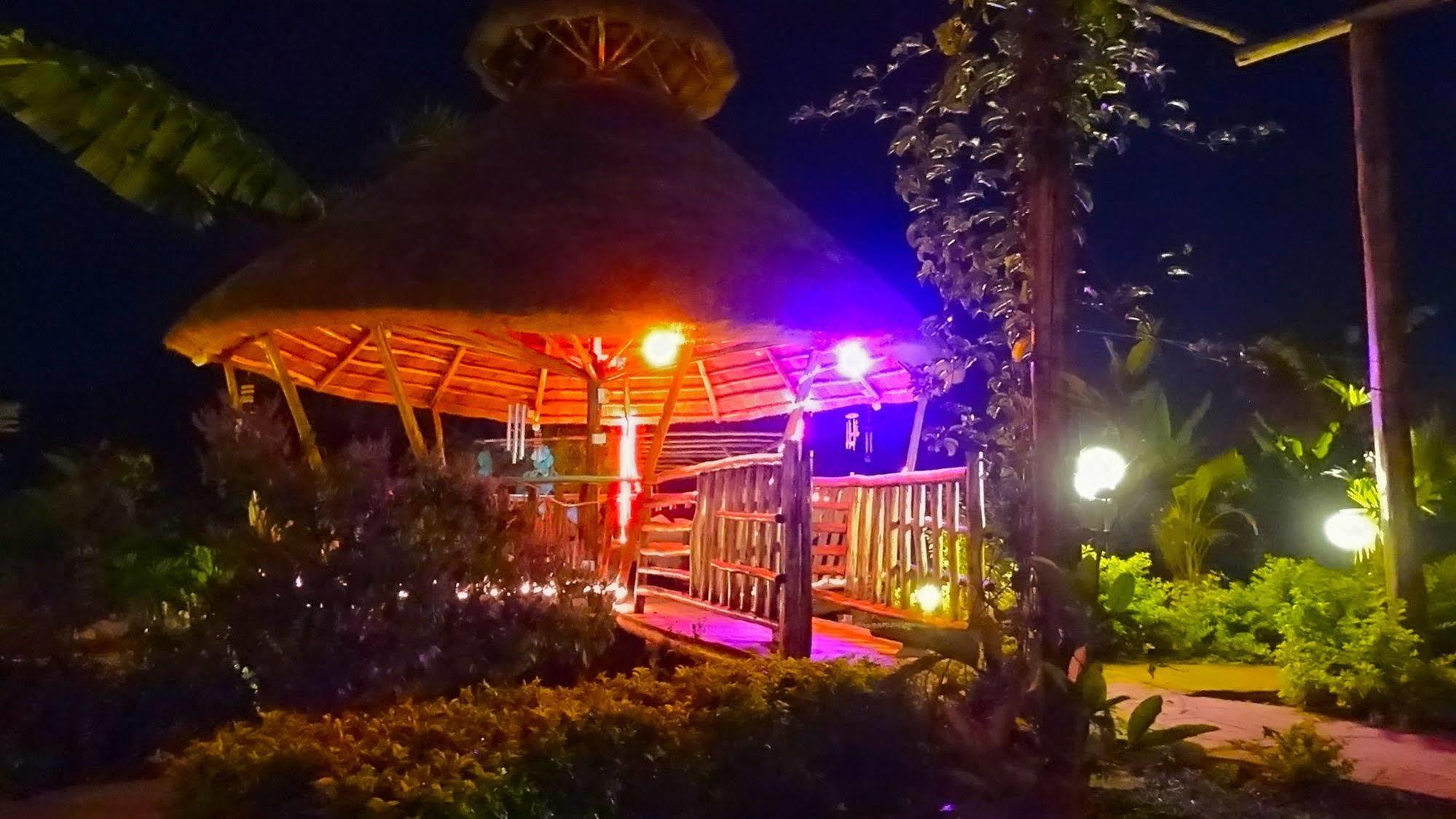 Malakai Eco Lodge Kajansi Exterior photo