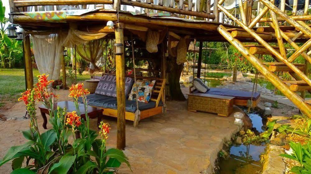 Malakai Eco Lodge Kajansi Exterior photo